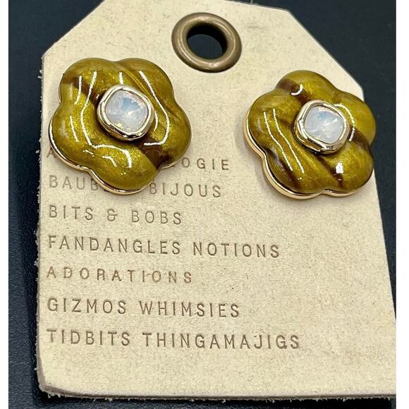* Anthropologie Mod Brownish Green Floral Opal Post Stud Earrings New - Picture 4 of 7